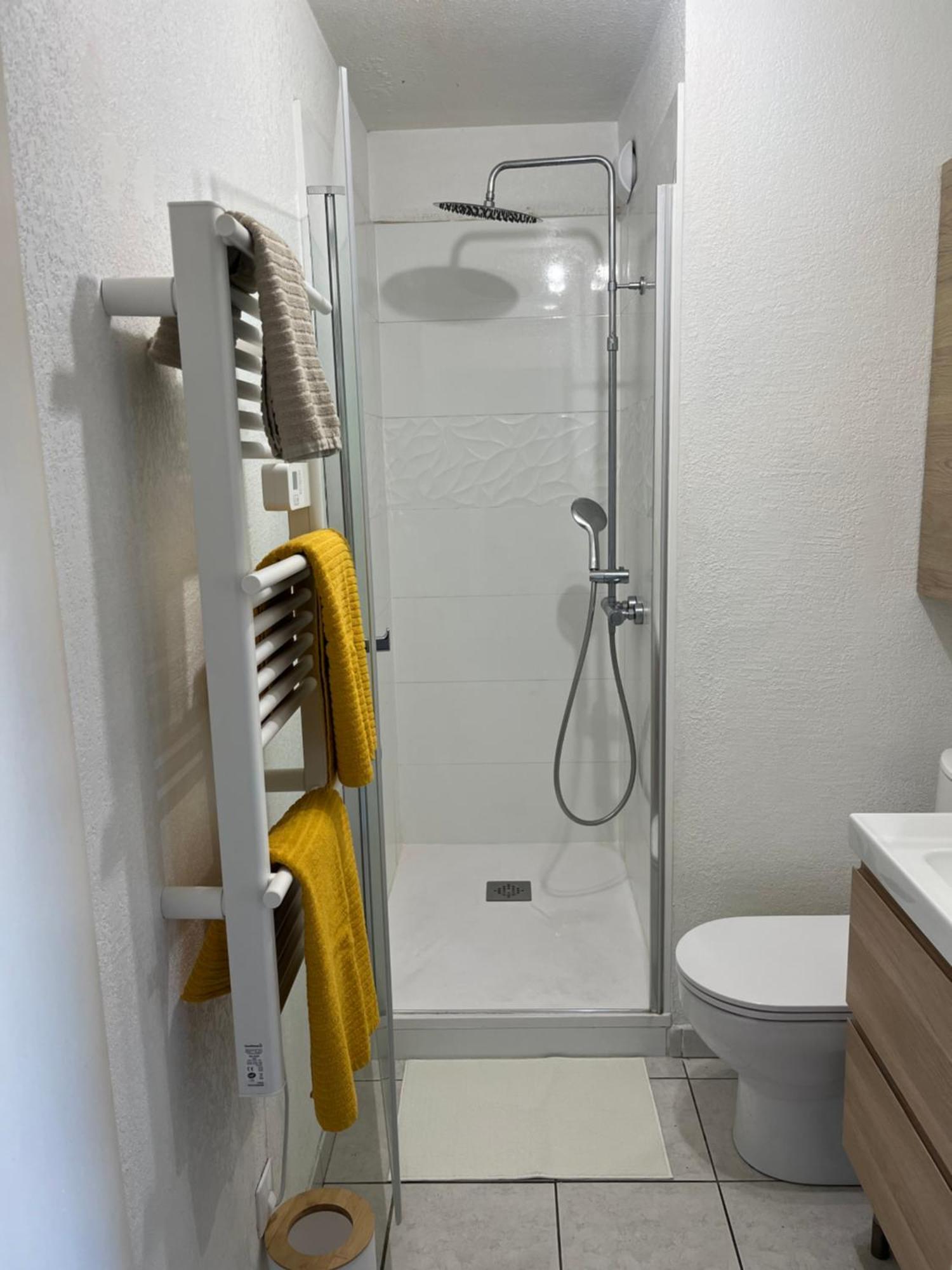 Apartamento Joli T2/ Tram/ Clim/ Parking/ Wifi/ Piscine Montpellier Exterior foto